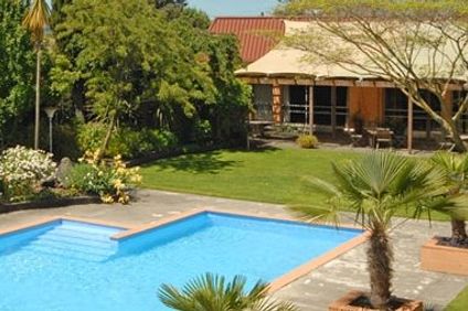 Angus Inn Motor Hotel