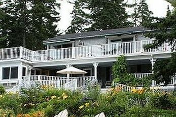 The Inn at Bay Ledge