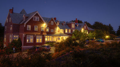 Cleftstone Manor
