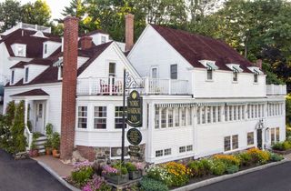 York Harbor Inn