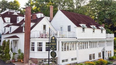York Harbor Inn