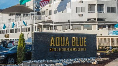 Aqua Blue Hotel & Conference Ctr