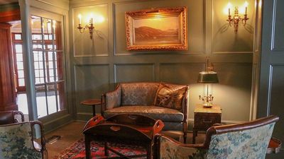 Sherwood Inn
