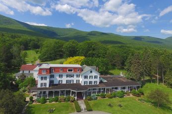 Winter Clove Inn & Resort