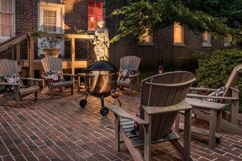 Inner Banks Inn