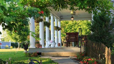 L'Auberge Provencale Bed and Breakfast