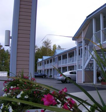 Great Lakes Inn