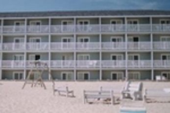Fairview Beachfront Inn & Waterpark