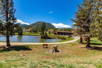 Discovery Lodge