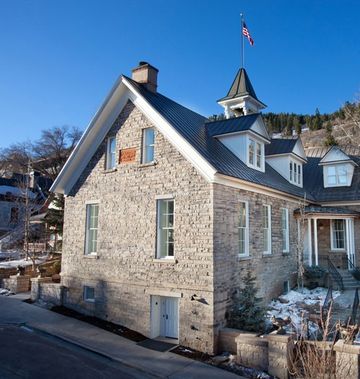 Washington School House