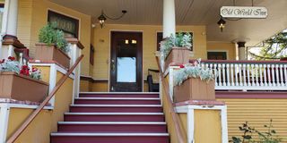 Cabernet House, an Old World Inn