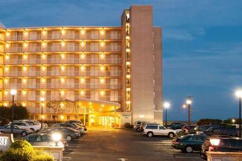 Reges Oceanfront Resort