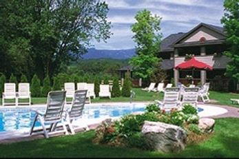 Grey Fox Inn & Resort