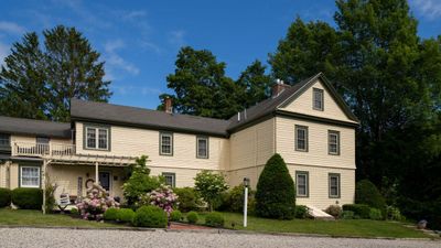 1802 House Bed & Breakfast Inn