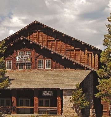 Old Faithful Lodge Cabins