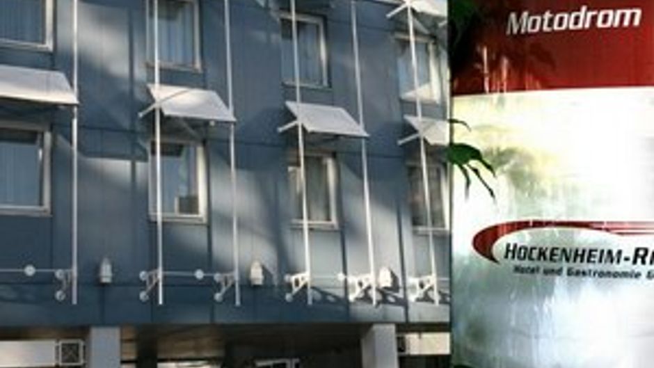 Hotel Motodrom Exterior