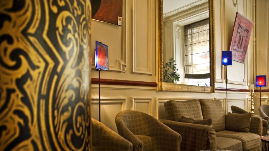 Hotel Peyris Opera Lobby