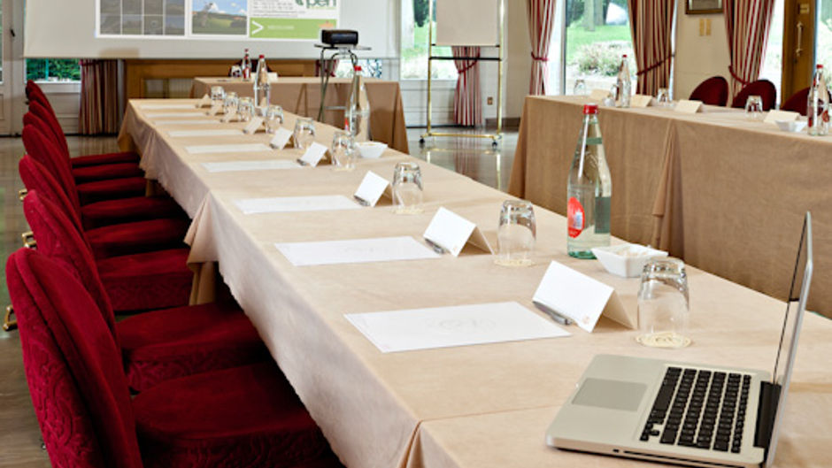 Hotel Chateau Tilques Meeting