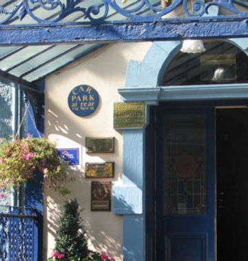 The Club House Hotel
