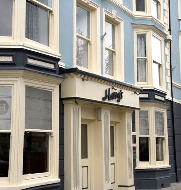 Harrys Hotel