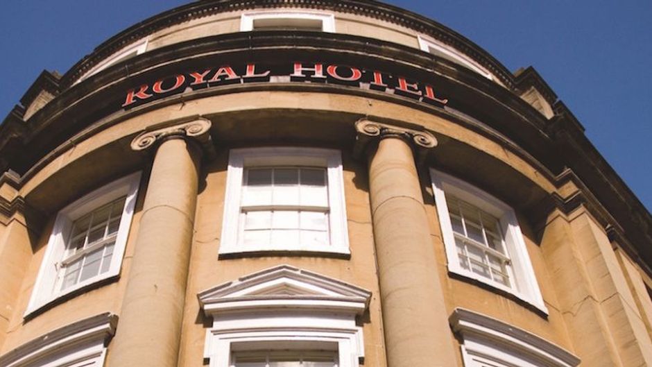 Royal Hotel Exterior