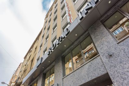 Royal Hotel