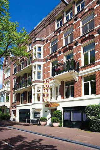 Bridge Hotel