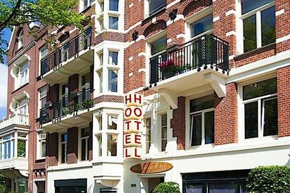 Bridge Hotel