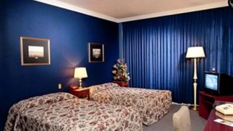 Hotel Ritz Room