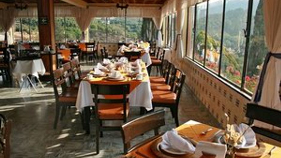 Pie de la Sierra Restaurant