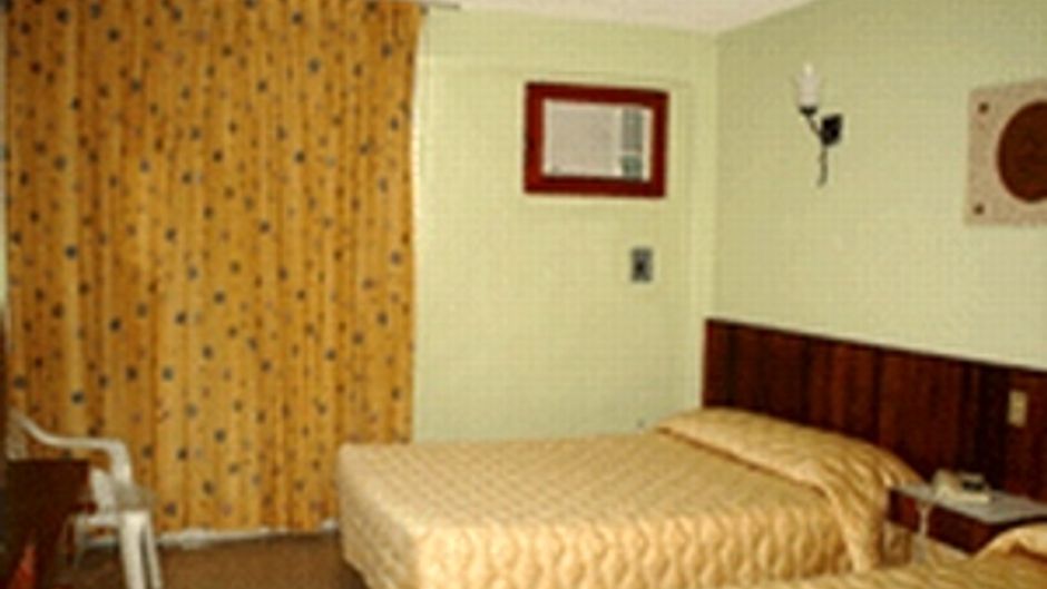 Hotel Batab Room