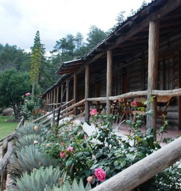 Copper Canyon Lodge