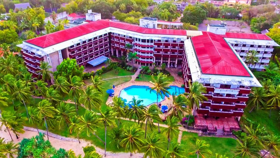 Mombasa Continental Resort Exterior