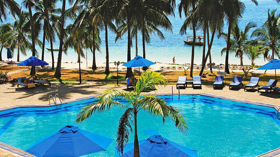 Mombasa Continental Resort Pool