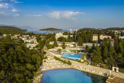 Port 9 Hotel