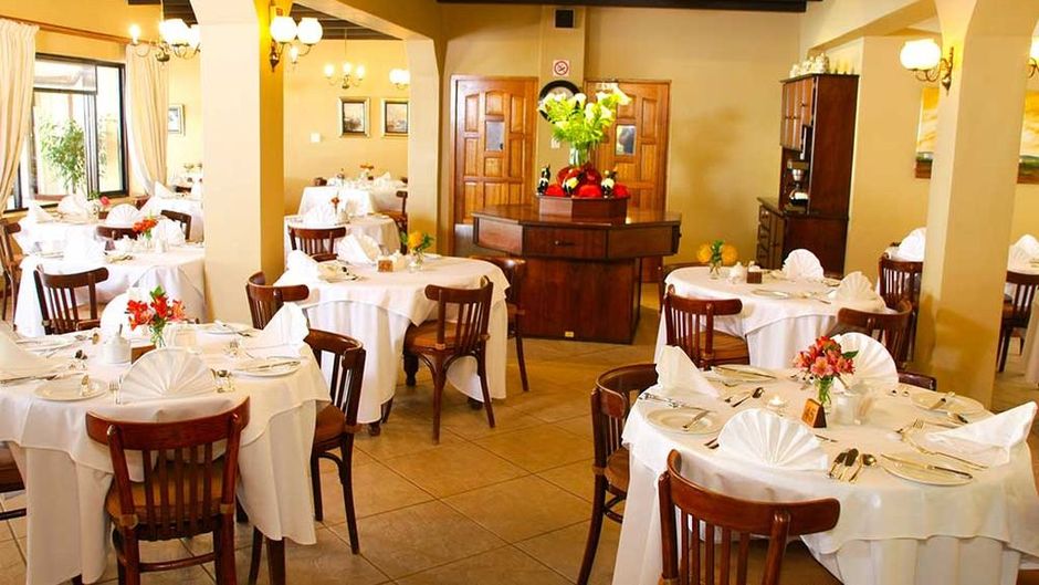 Eight Bells Mountain Inn Restaurant