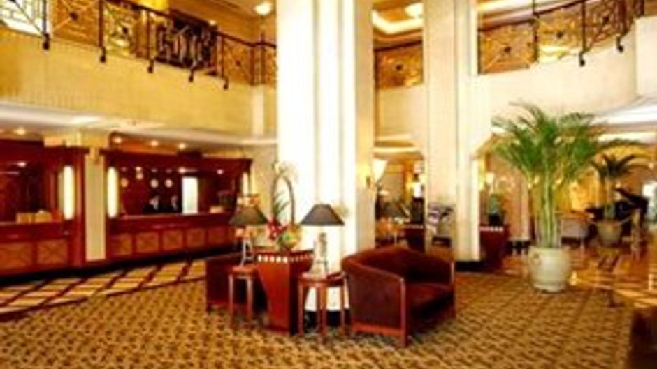 Park Hotel Shanghai Lobby
