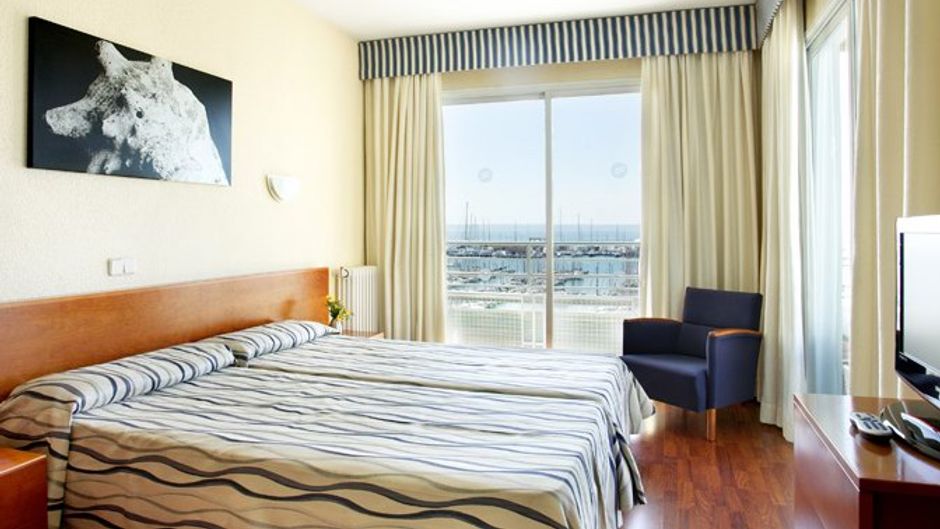 Costa Azul Hotel Room