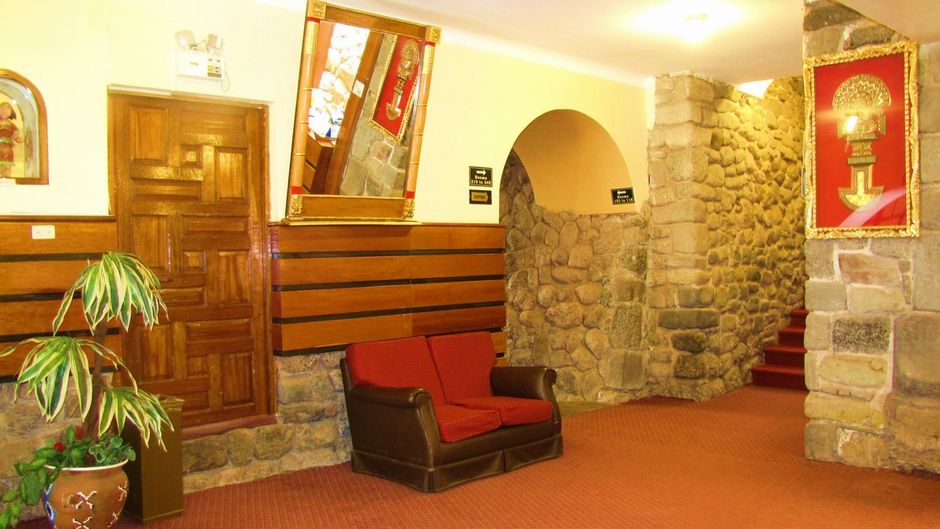 Hotel Cahuide Exterior
