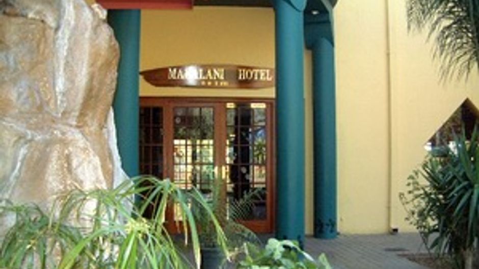 Makalani Hotel Exterior