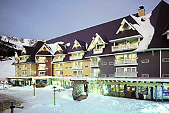 Selkirk Lodge at Schweitzer Mountain