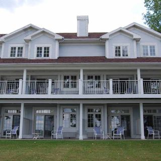 French Country Inn