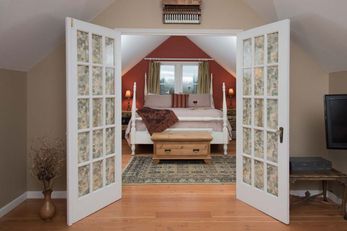 Tucker House B&B