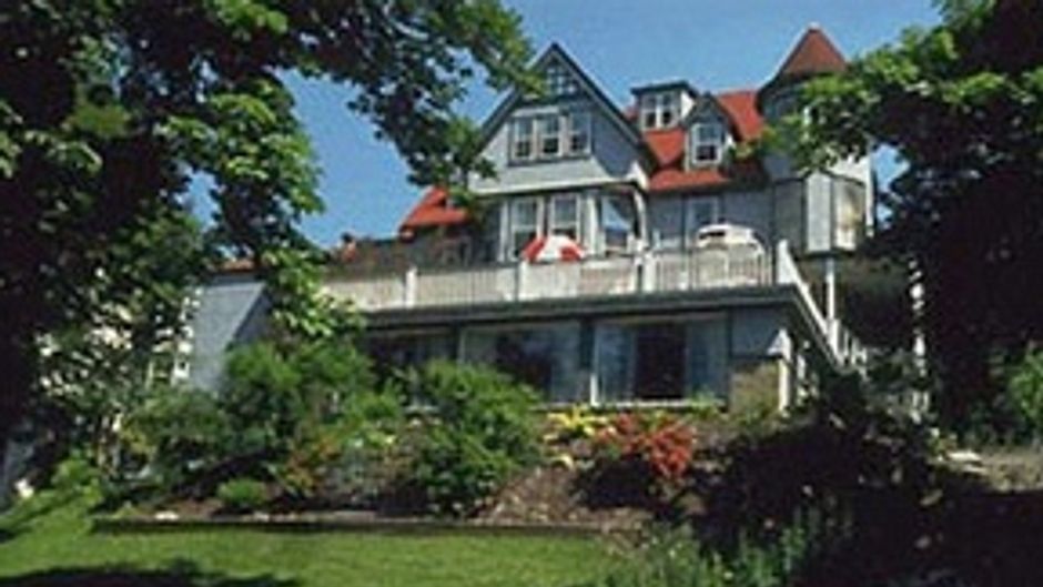 Boscawen Inn Exterior