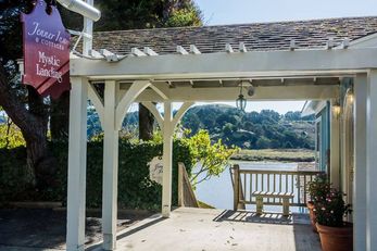 Jenner Inn