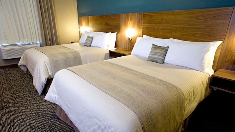 Heritage Inn Hotel & Convention Centre Room