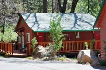Yosemite Riverside Inn