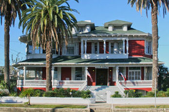 he Mansion on 17th
