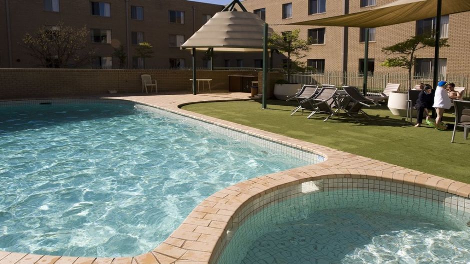 Kingston Terrace Serviced Apartments Pool