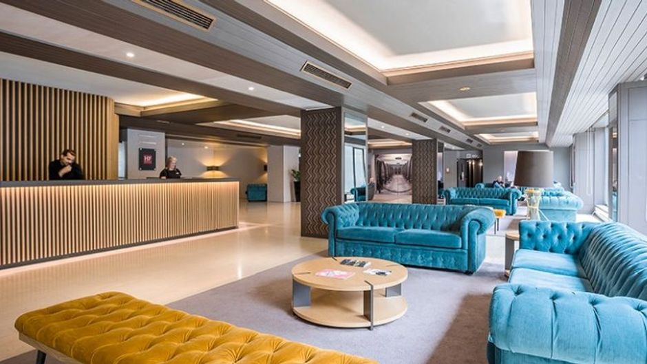 HF Tuela Porto Lobby